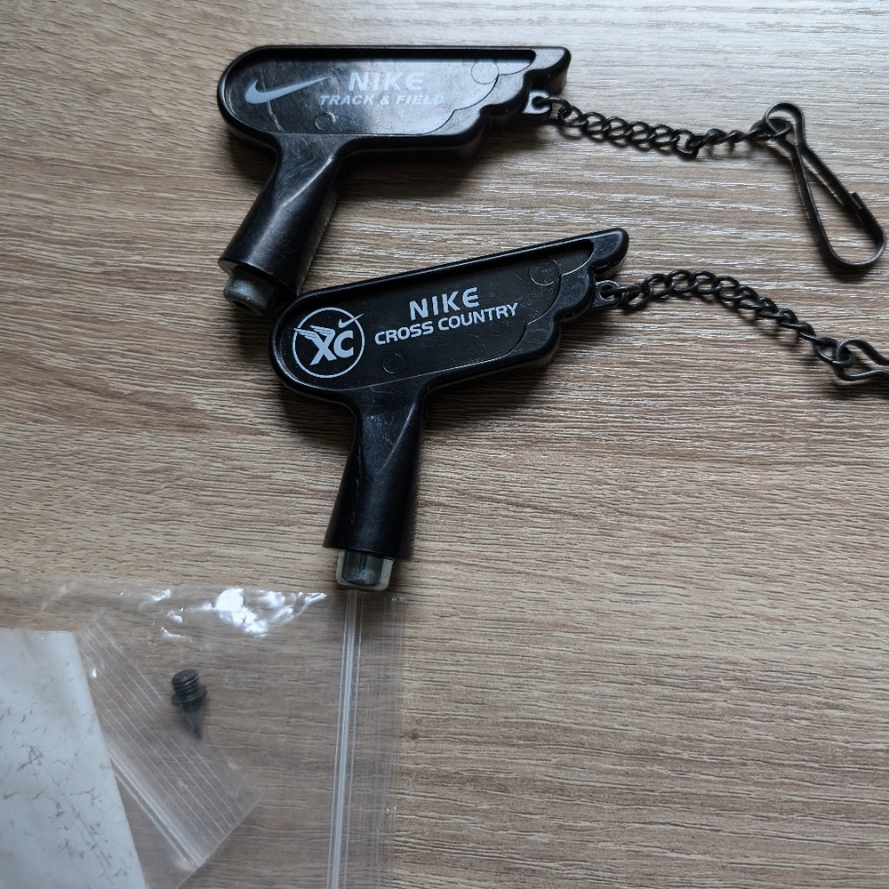 2 Nike Track And Field Cleats Replacement Wrench Tool Spikes, Unisex